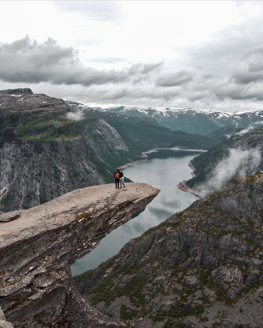 Trolltunga: me and Roxanne